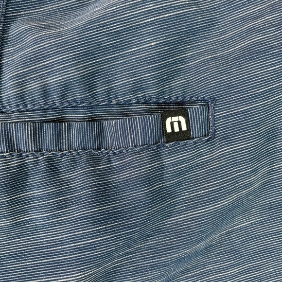 Travis Mathew performance Blue Golf Dress Shorts Men 34 Polyester Blend Stretch - Picture 8 of 9